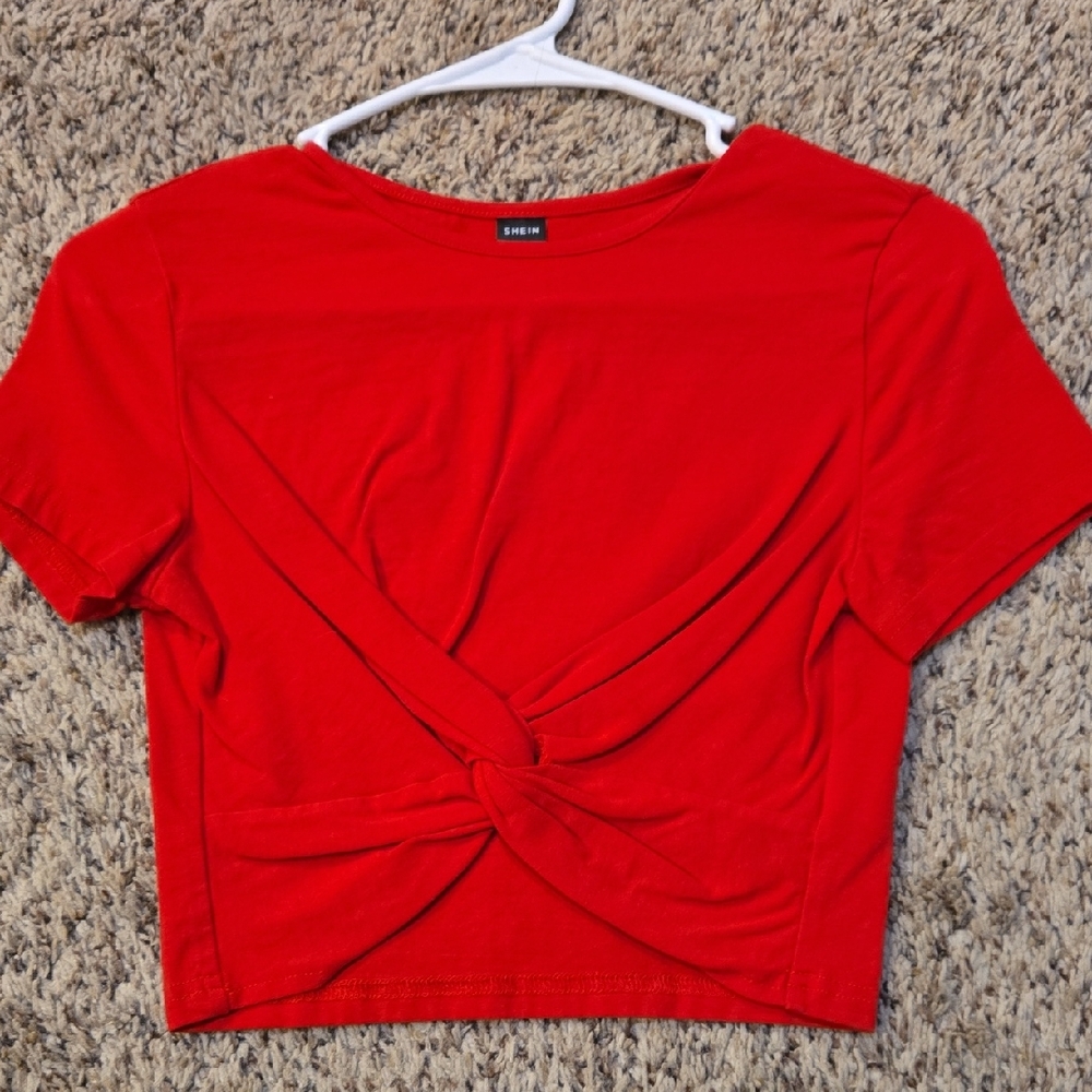 SHEIN Red Twist-Back Crop Top